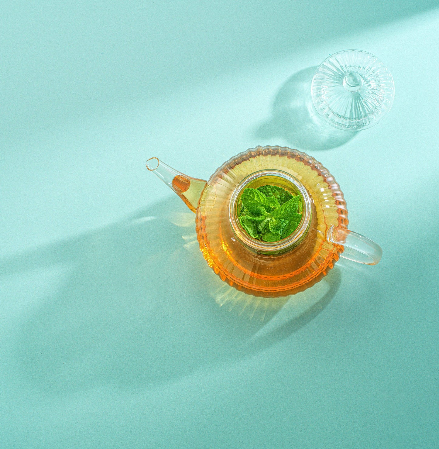 Traditional Fluted Glass Teapot with Tea Infuser